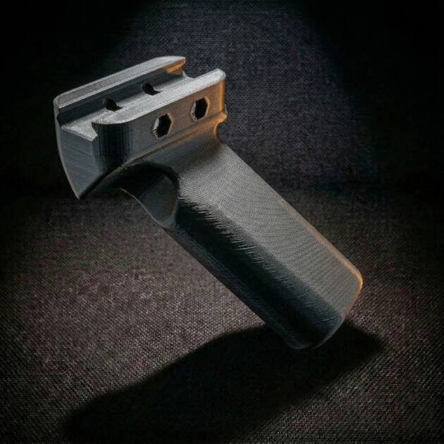 45 fokos ergonomikus markolat